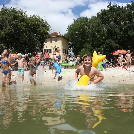 Parco vacanze Domaine Lacs De Gascogne *